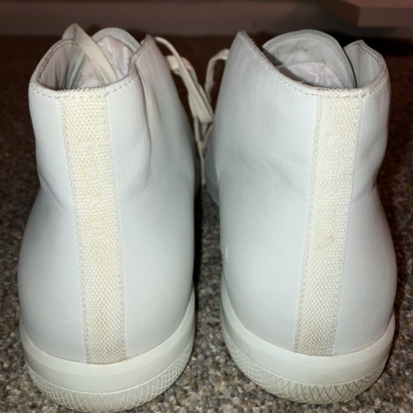 White Prada dress shoes - Picture 2 of 3